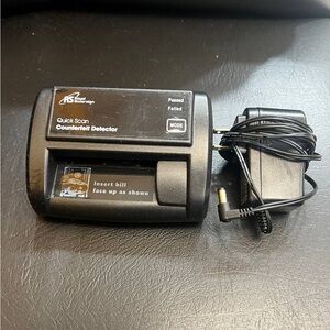 ROYAL SOVEREIGN COUNTERFEIT DETECTOR QUICK SCAN RCD-2120 money bill